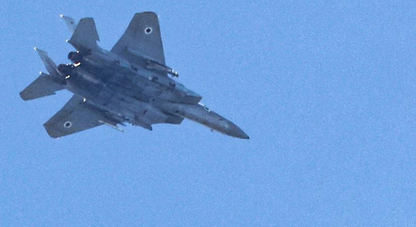 Irán: Izrael eltalált egy zsinagógát Teherán belvárosában