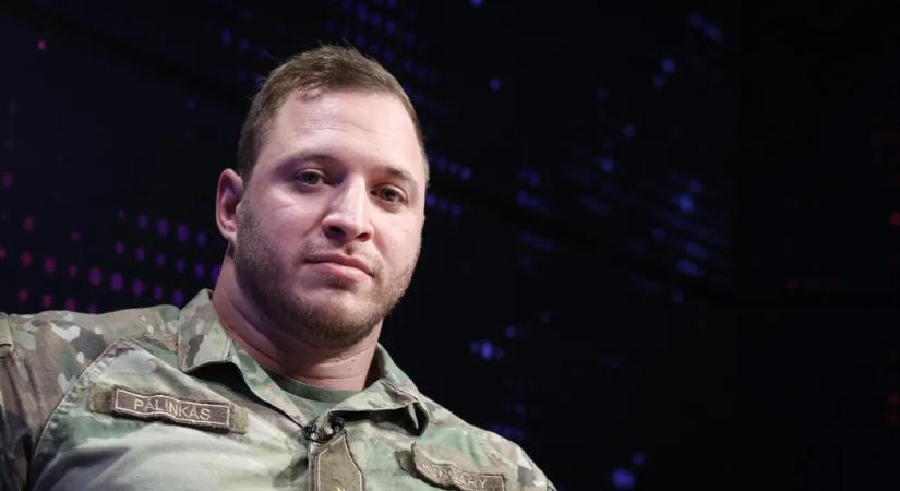 Berendelt a honvédelmi miniszter, és három ajánlatot tett – újra megszólalt Pálinkás Szilveszter százados