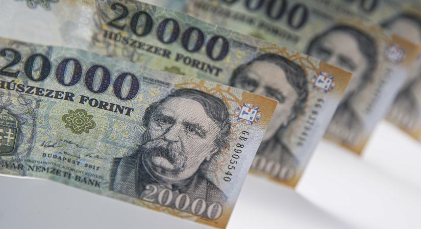 Ezek az átutalások szemet szúrtak a hatóságoknak