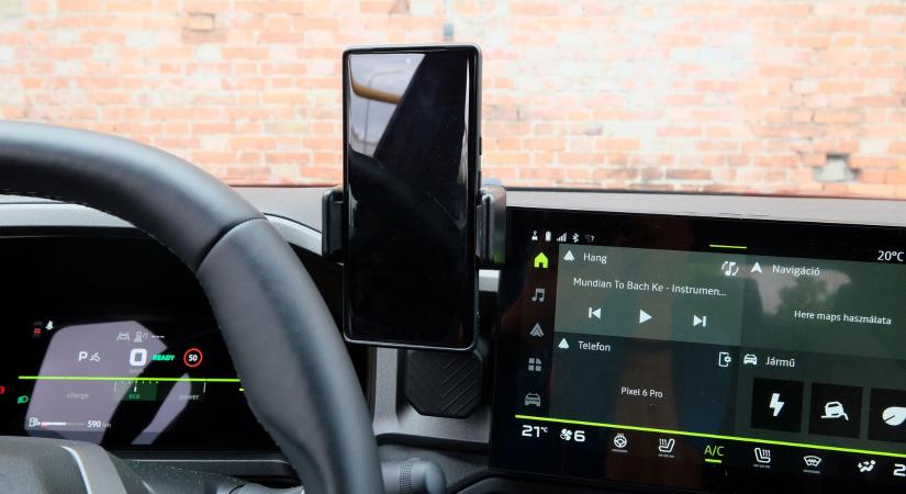 Egyre durvább mit művelnek a fiatalok vezetés közben