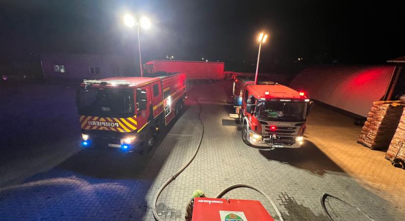 Több tonna szén semmisült meg egy balavásári tűzesetben