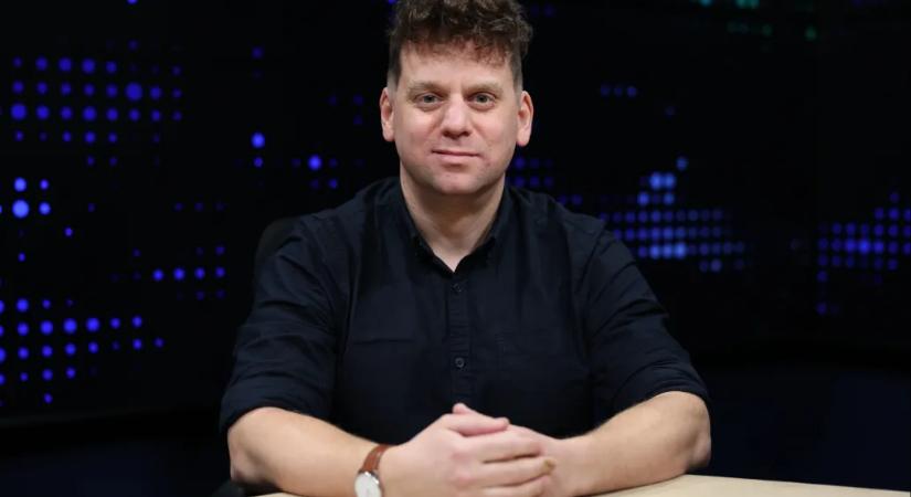 Félnapos élő műsorban mutatjuk be J. D. Vance érkezését