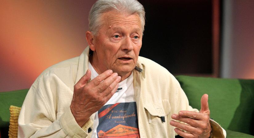 Elhunyt a legendás magyar bábművész