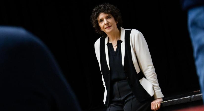 Brüsszeli kémügy - Azonnali választ vár Orbán Viktortól és Magyar Pétertől a DK