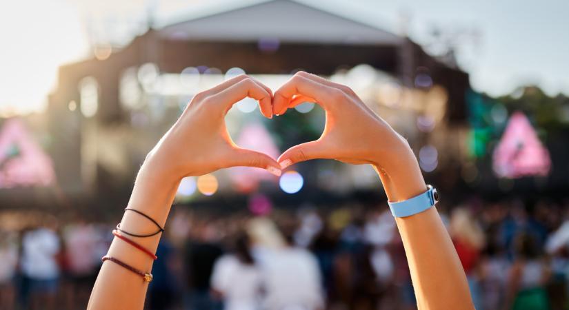 Alapjaiban írják át a bulizást a Balatonnál: új vízparti plázs és koncerthelyszín születik