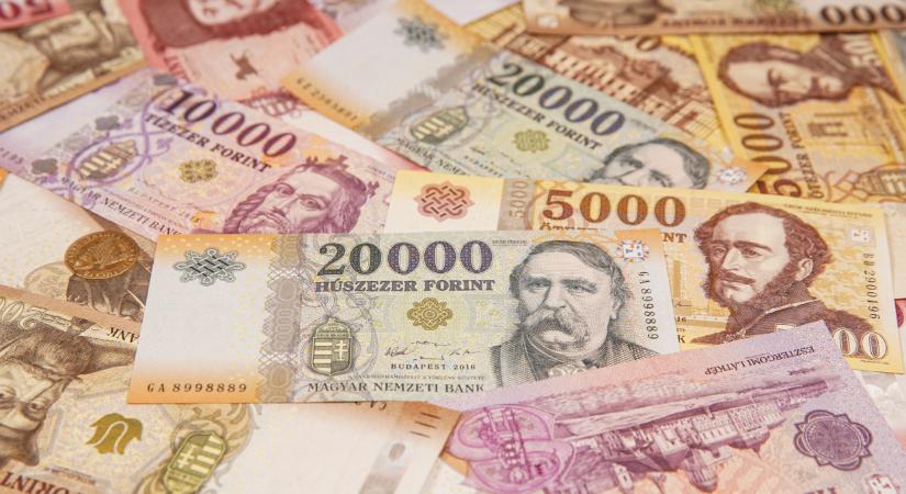 Komoly pénzt kaphat, aki ilyen ingatlanban él: milliárdokat osztanak szét