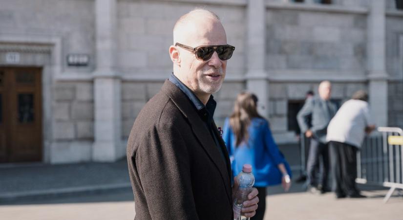 New York-i kiküldetést és „filmes karriert” is felajánlott Szalay Bobrovniczky Kristóf Pálinkás századosnak, ha cserébe nem tálal ki a Honvédségről