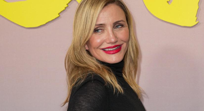 A ritkán látott Cameron Diaztól koppantak a padlón az állak – megint észveszejtően nézett ki a vörös szőnyegen