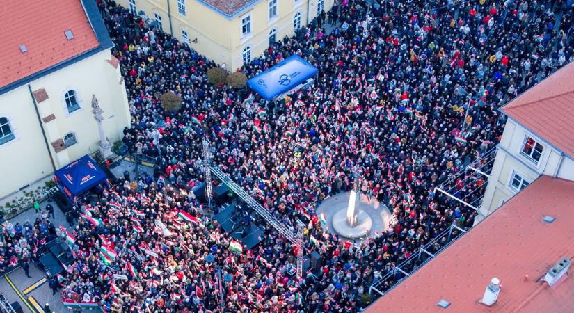 Budapesten zárul Orbán Viktor országjárása a választás előtti napon