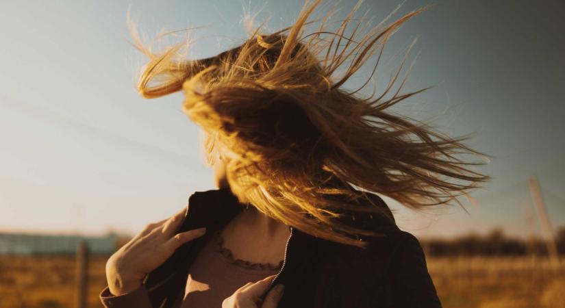 Viharos szél és lehűlés várható Erdélyben is – Első- és másodfokú riasztásokat adtak ki