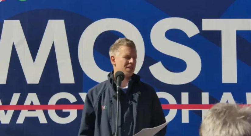 Magyar Péter szerint ha valódi terrorveszély lenne, lemondták volna az amerikai alelnök látogatását