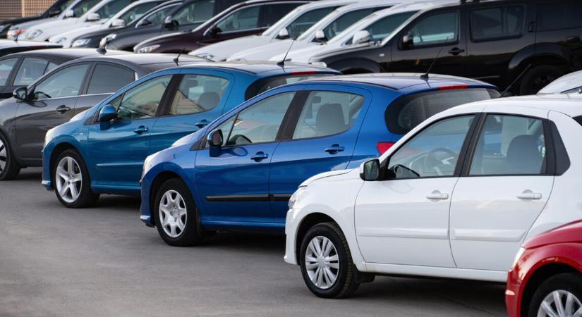 Berobbant a használtautó-import