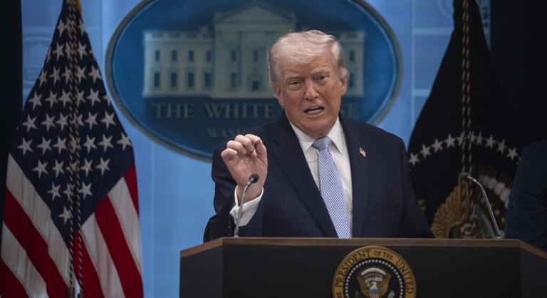 Elindult a visszaszámlálás, Donald Trump következő lépése elszabadíthatja a poklot