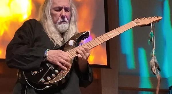 Uli Jon Roth szerint túl egyformák a mai gitárosok