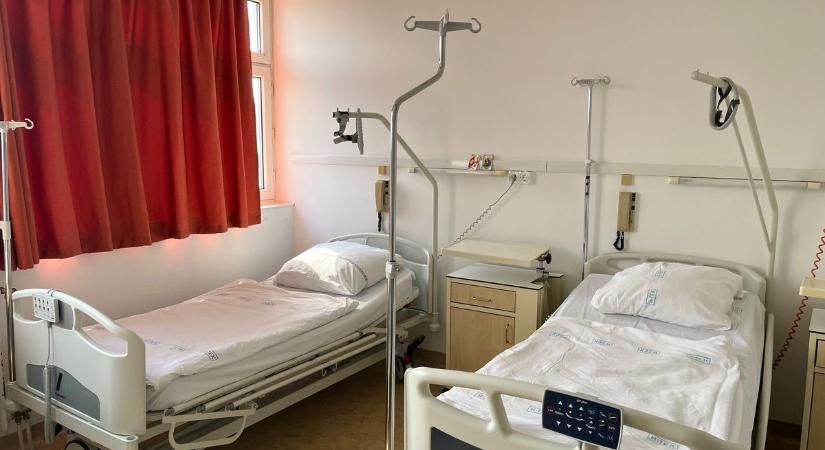 Újabb fejlesztés Kanizsán: modern ágyak segítik a betegek gyógyulását