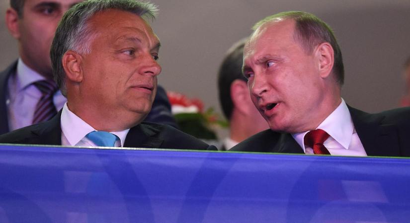 Bloomberg: Orbán biztosította Putyint, hogy kész neki bármit megtenni, mint a kisegér az oroszlánnak