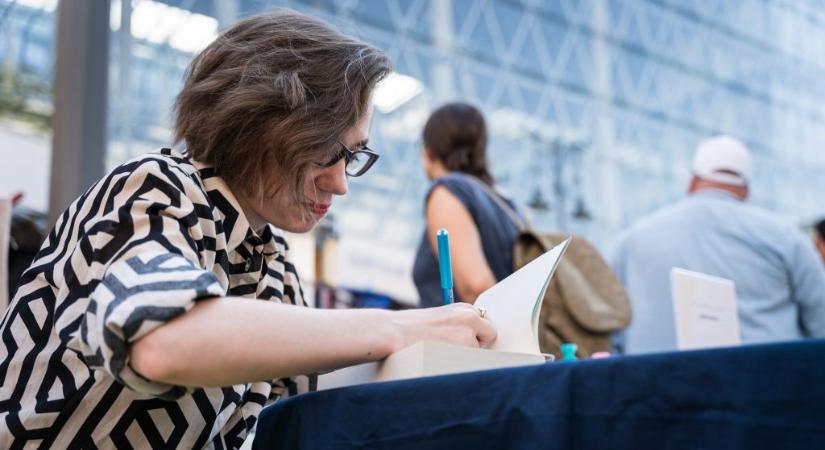 Rangos brit irodalmi díjat kapott Moskát Anita