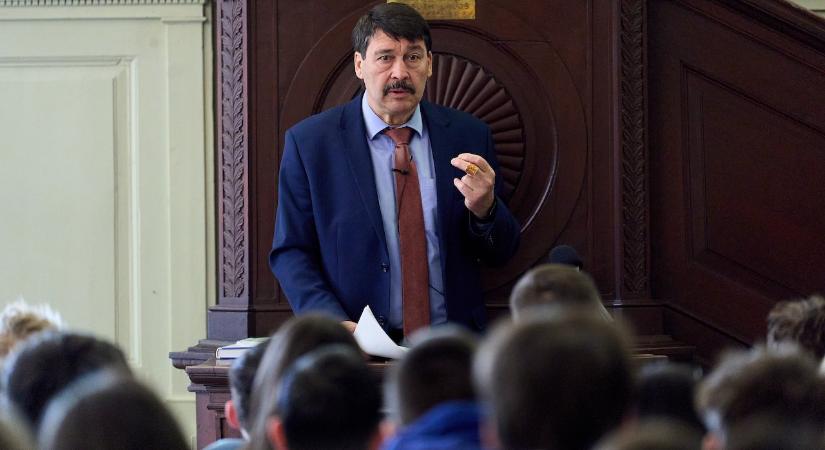 Áder János: Fontos a GDP-n túl is gondolkodni