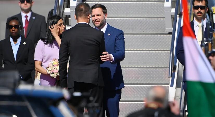 Budapestre érkezett JD Vance, íme az első fotó róla