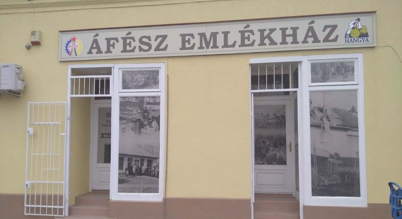Megnyílt az ÁFÉSZ Emlékház, amely a bihari összefogásnak állít emléket