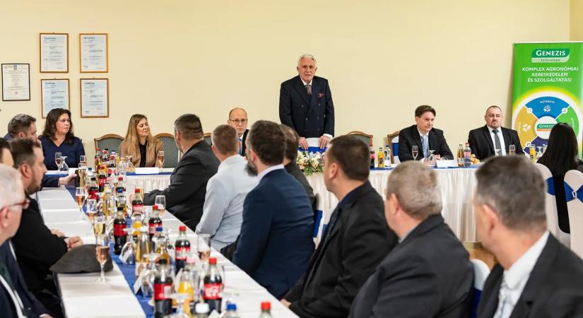 Bige László nyílt levélben üzent Lázár Jánosnak