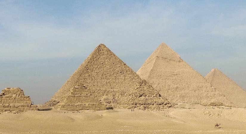 Az ókori egyiptomiak úgy emelhették a több tonnás kőtömböket a magasba, hogy közben hidraulikus liftet használtak