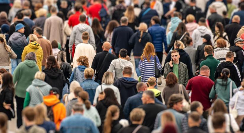 Kiszámolták, maximum hány milliárd embert tudna eltartani a Föld