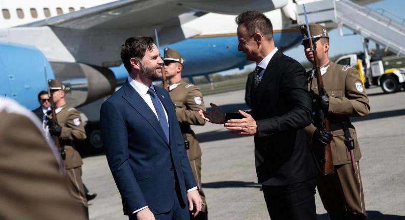 Orbán Viktor: “Isten hozta Amerika alelnökét Magyarországon!”