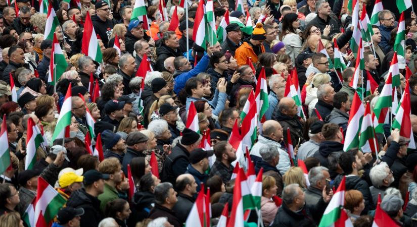 Ezzel fordulnak rá a pártok a kampányfinisre