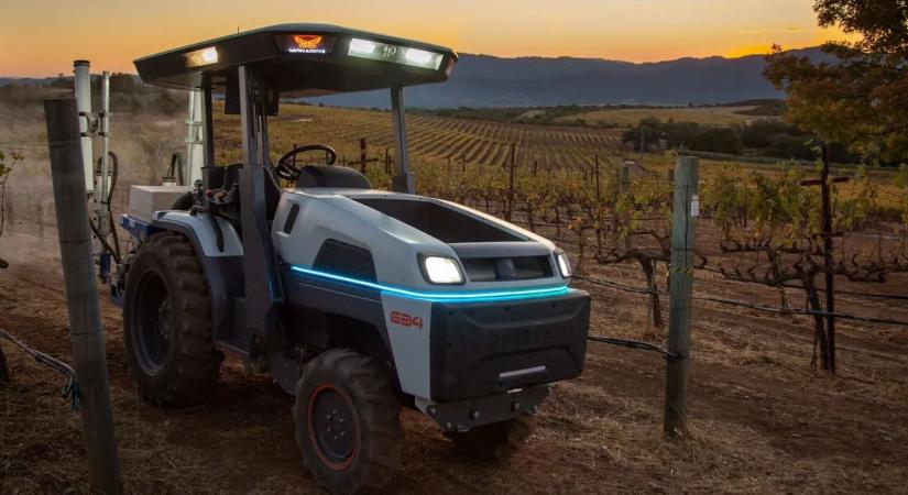 Félmilliárd dollár hullik a sárba: Miért omlott össze az önvezető traktorok sztárja?