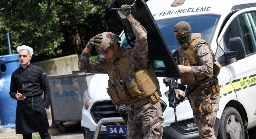 Rémálom Isztambulban: halálos lövöldözés a diplomáciai negyedben