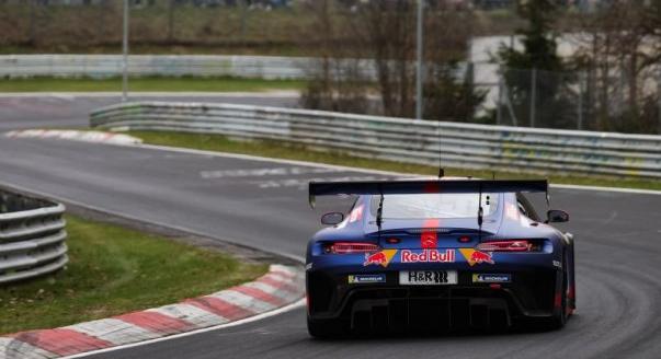 „Szép trükköt” fedezett fel Verstappen a GT-autóban