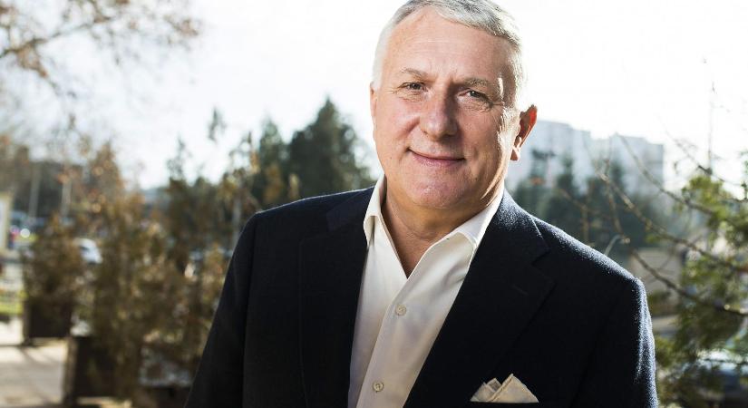 Bige László nyílt levelet írt Lázár Jánosnak egy ki nem adott engedély miatt és kártérítési pert indít