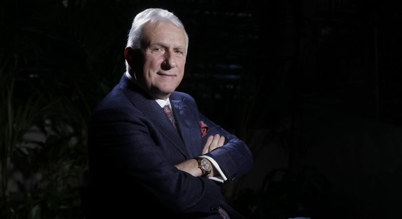 Bige szerint Lázár János miatt nem kaptak hatósági engedélyt, beperli az államot