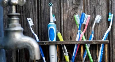 Egészség Világnapja: meglepő összefüggés a szájhigiénia és a hosszú élet között