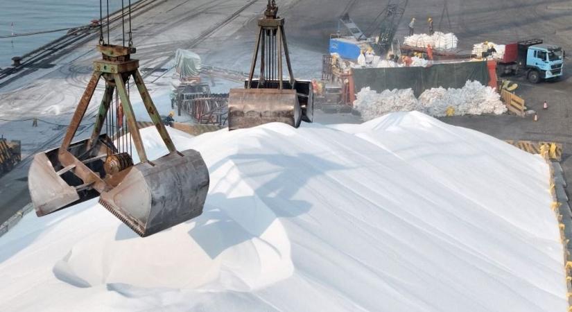 Van egy ország, ami simán megússza a Hormuzi-szoros zárását, mert csendben lecserélte a földgázt egy másik összetevőre