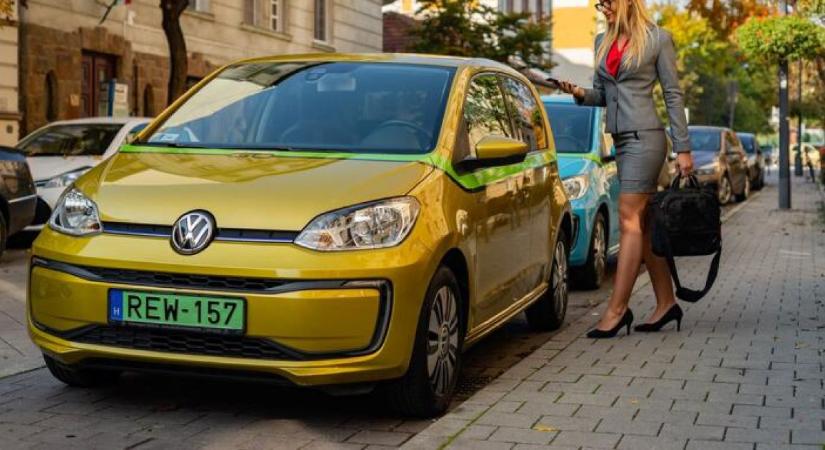 Soha ennyi tisztán elektromos gépkocsi nem állt forgalomba, mint márciusban