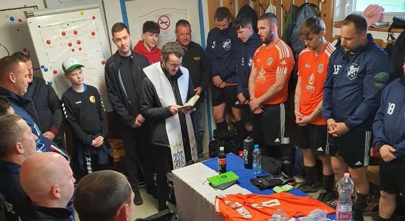 Közösségi gyűjtésből jött össze a vasi csapatnak a focipálya ára, az újabb cél az öltözőkomplexum