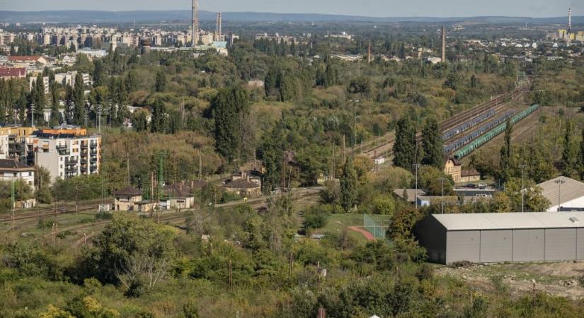 Eldőlt Rákosrendező végső sorsa, felfoghatatlan mi készül a mini Dubaj helyett