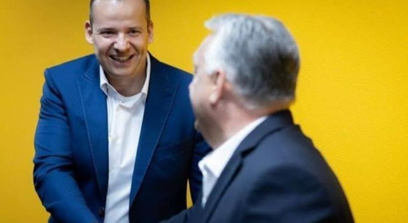 Ki akar királybuktató Mi Hazánkot?