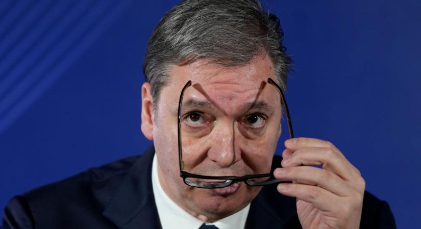 Vučić: Olaj-, műtrágya-, műanyag-, sőt élelmiszerhiány vár ránk