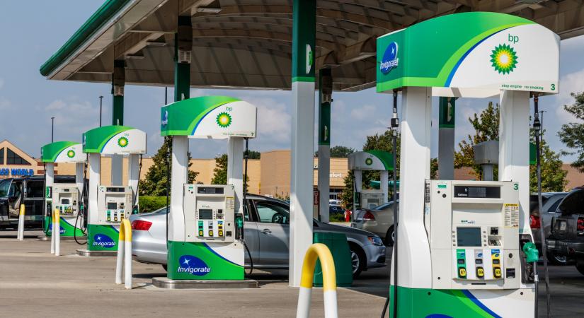 Bekövetkezhet, amitől sokan rettegnek: már írják a vészforgatókönyvet az üzemanyaghiányra Magyarország szomszédjában