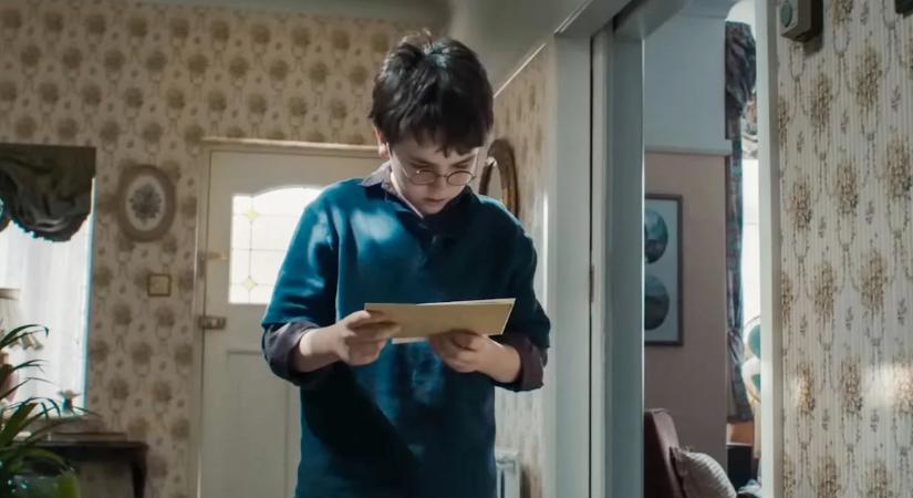 „Sok dolgot kiforgattak” — igazságtalanul hurcolták meg J. K. Rowlingot a Harry Potter sztárja szerint