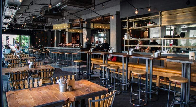 Bezárt Wossala Rozina étterme