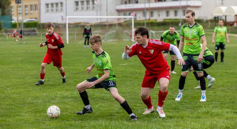 Kiütéses zsámbéki győzelem a húsvéti forduló rangadóján