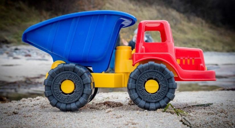 Radikális lépésre szánta el magát a balatoni település: díjmentesen nem lehet behajtani a népszerű üdülőhelyre