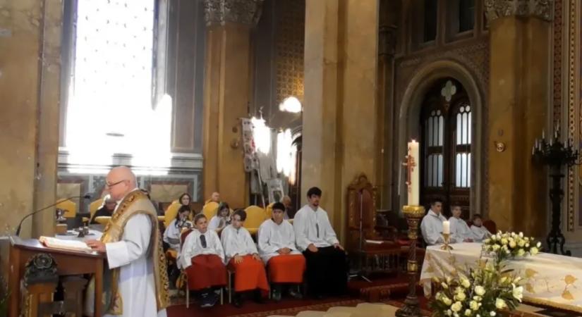 Elnézést kért az egyházközösség, amiért a fóti templomban azt mondta a pap: Gyurcsány Jézus ellensége