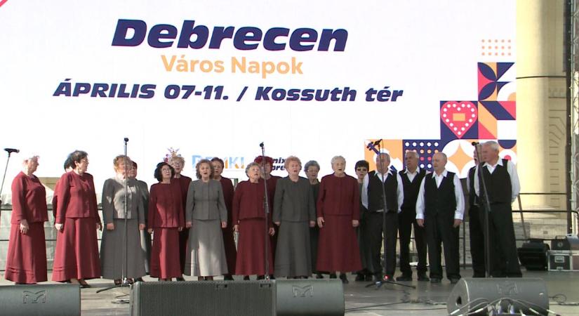 Ötnapos ünnep Debrecenben: hagyomány, közösség és élmények a Város Napján – videóval