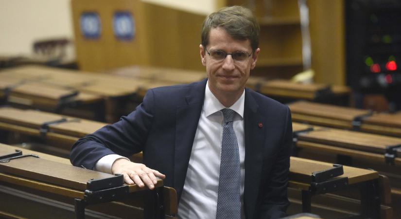 „Sztárigazolás” a tudomány területén – új tudományos központ épül Magyarországon