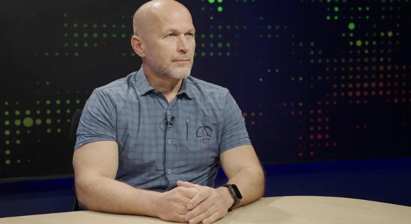 Buda Péter: Ne gondolja senki, hogy örökre homályban maradnak ezek a hamis zászlós műveletek